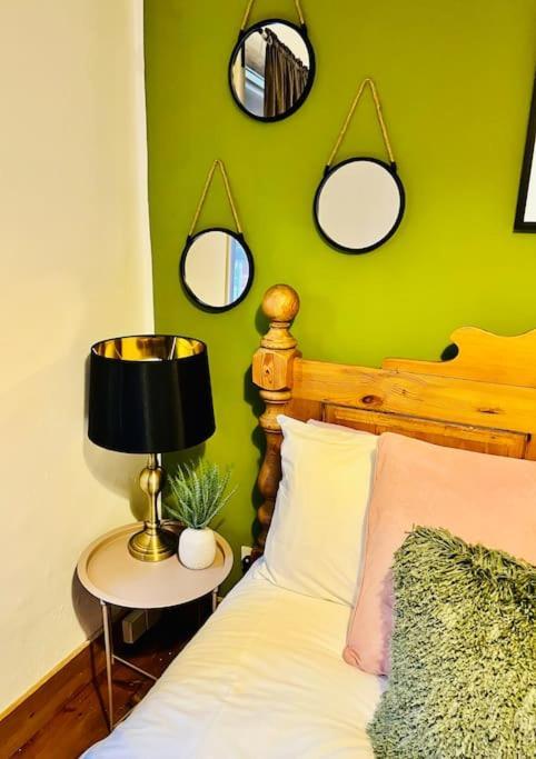 Cosy Cottage In Central Reading Free Parking & Fast Wifi 외부 사진