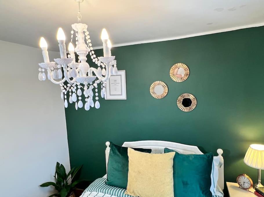 Cosy Cottage In Central Reading Free Parking & Fast Wifi 외부 사진